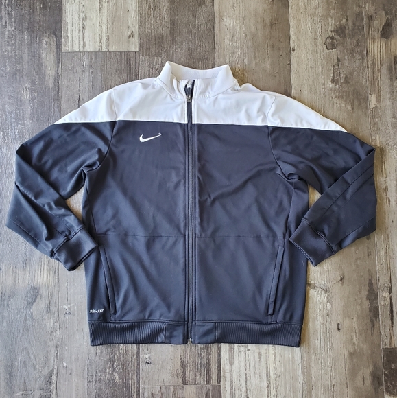 Nike Other - Nike jacket